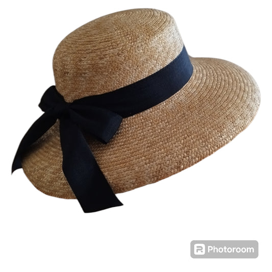 Chapeaux Lucia tresse fine Réf : 117