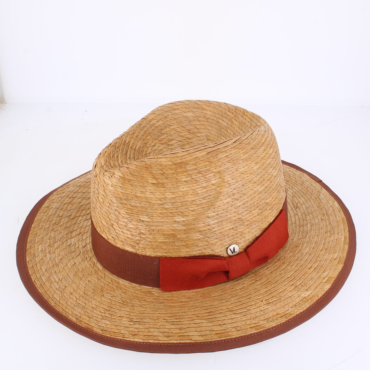 Panama Recourbé Feuille de Latanier Réf : 1468 . Taille unique, bande de réglage à l'intérieur du chapeau. Fabrication Italienne.